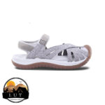 elaine sandal