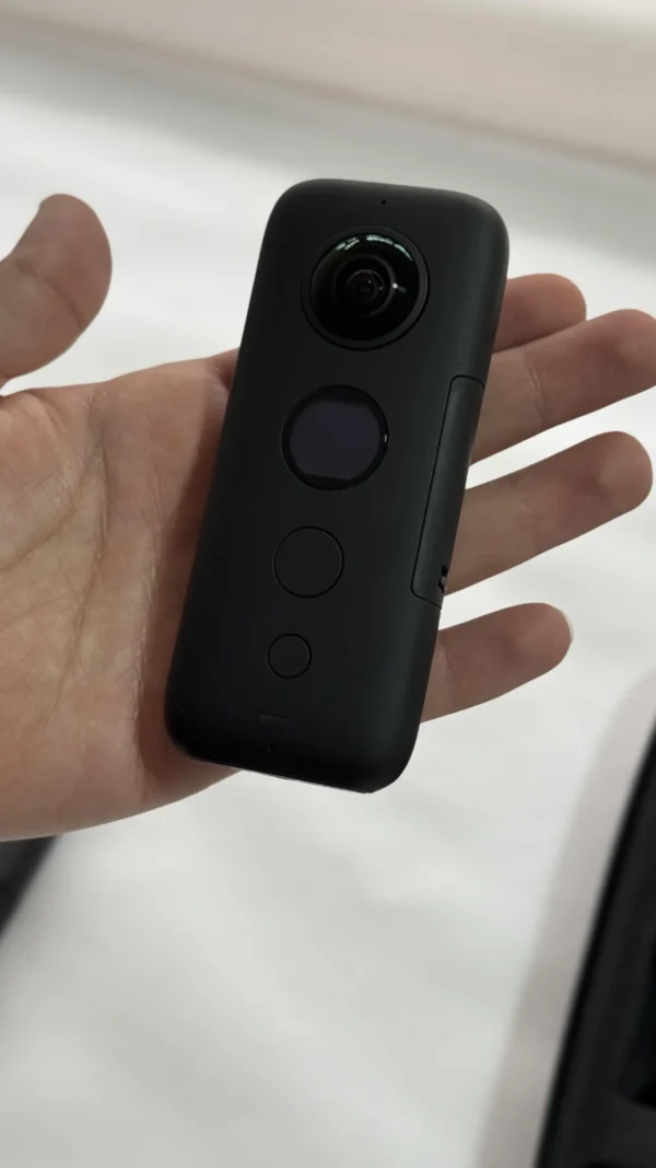 تصویر دسته دوم - دوربین اینستا One X 360